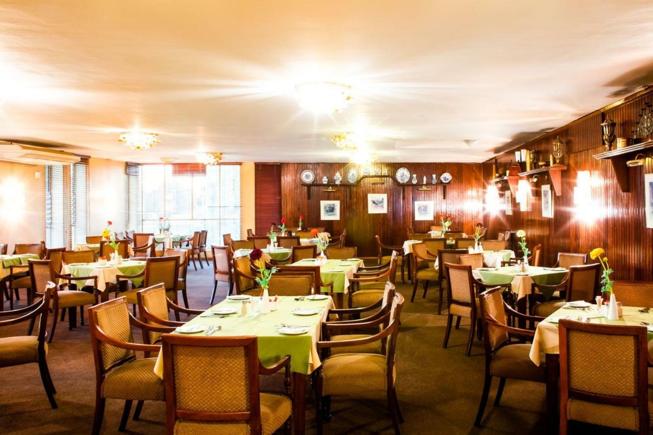 Elgro Hotel Potchefstroom Ngoại thất bức ảnh