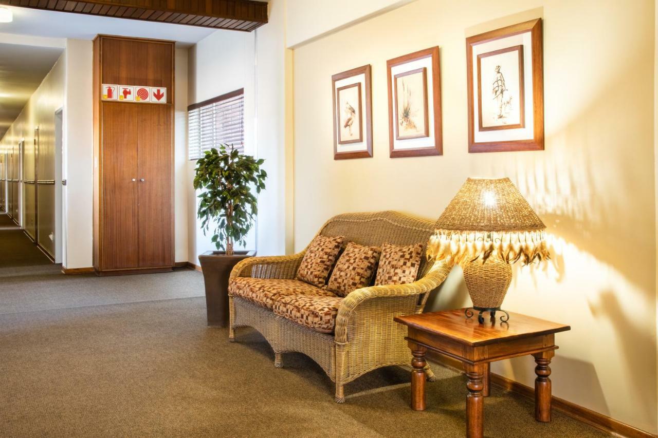 Elgro Hotel Potchefstroom Ngoại thất bức ảnh